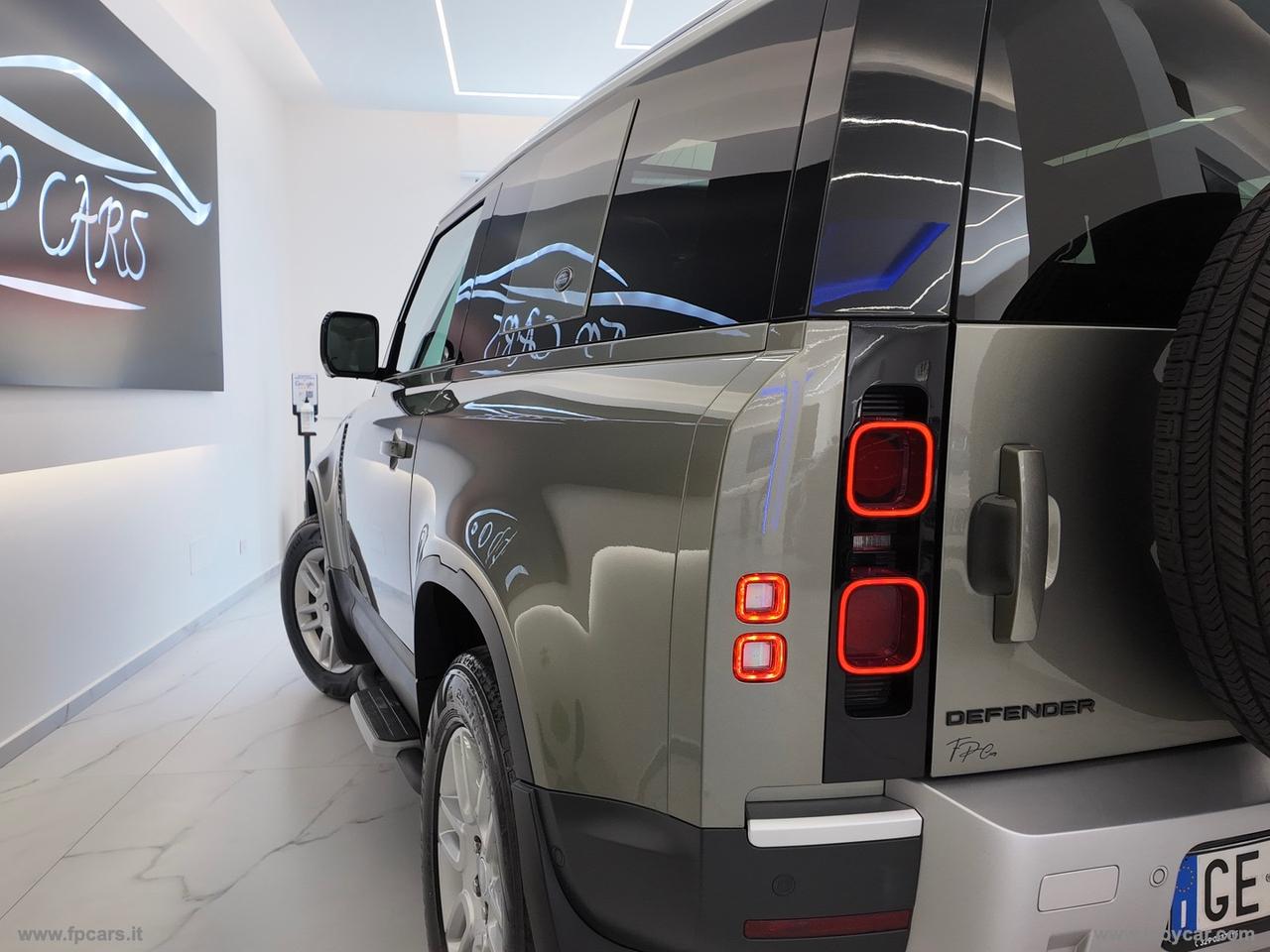 LAND ROVER Defender 90 3.0D I6 200 CV X-Dynamic SE