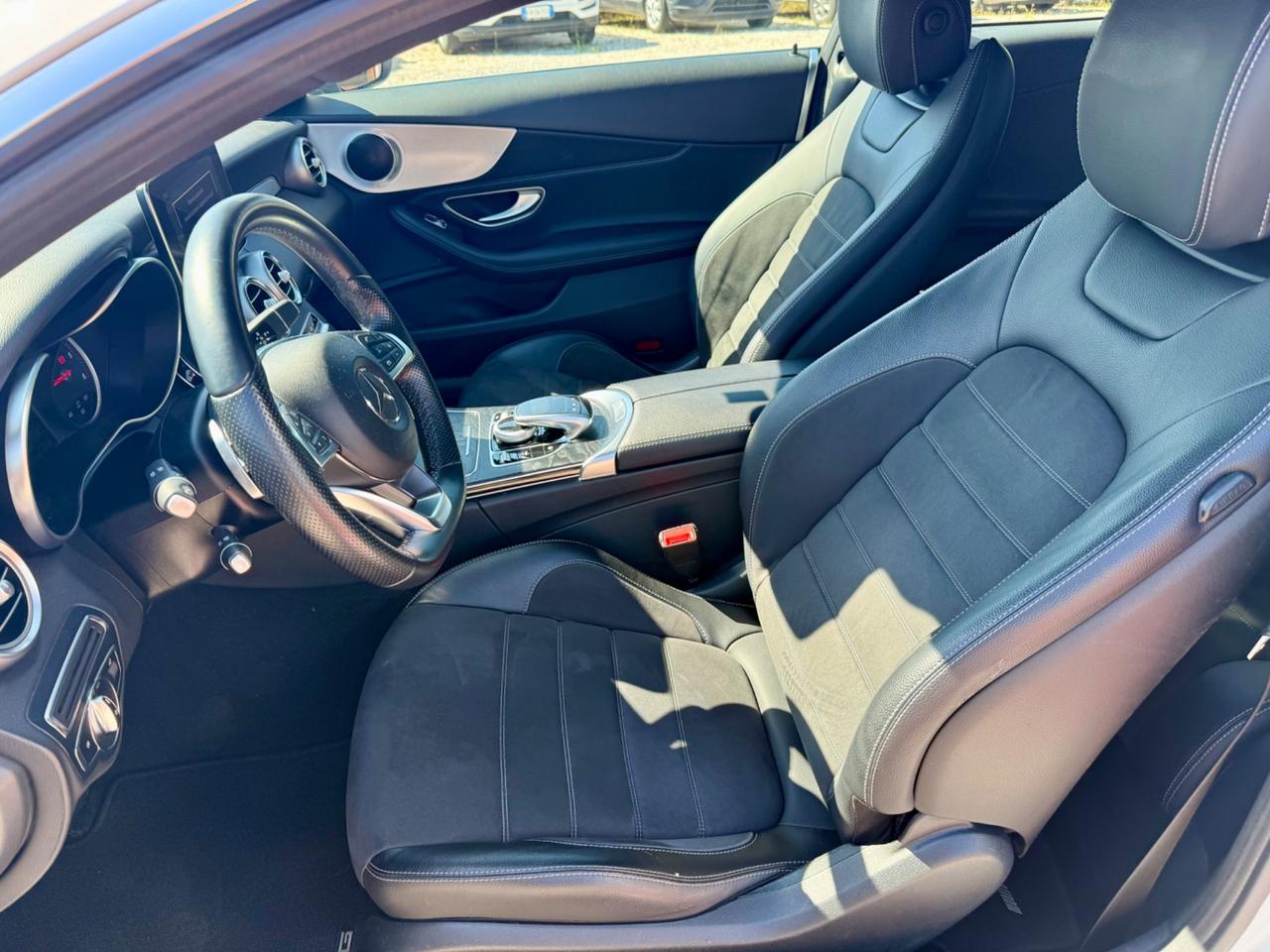 Mercedes-benz C 220 d Auto Coupé Premium