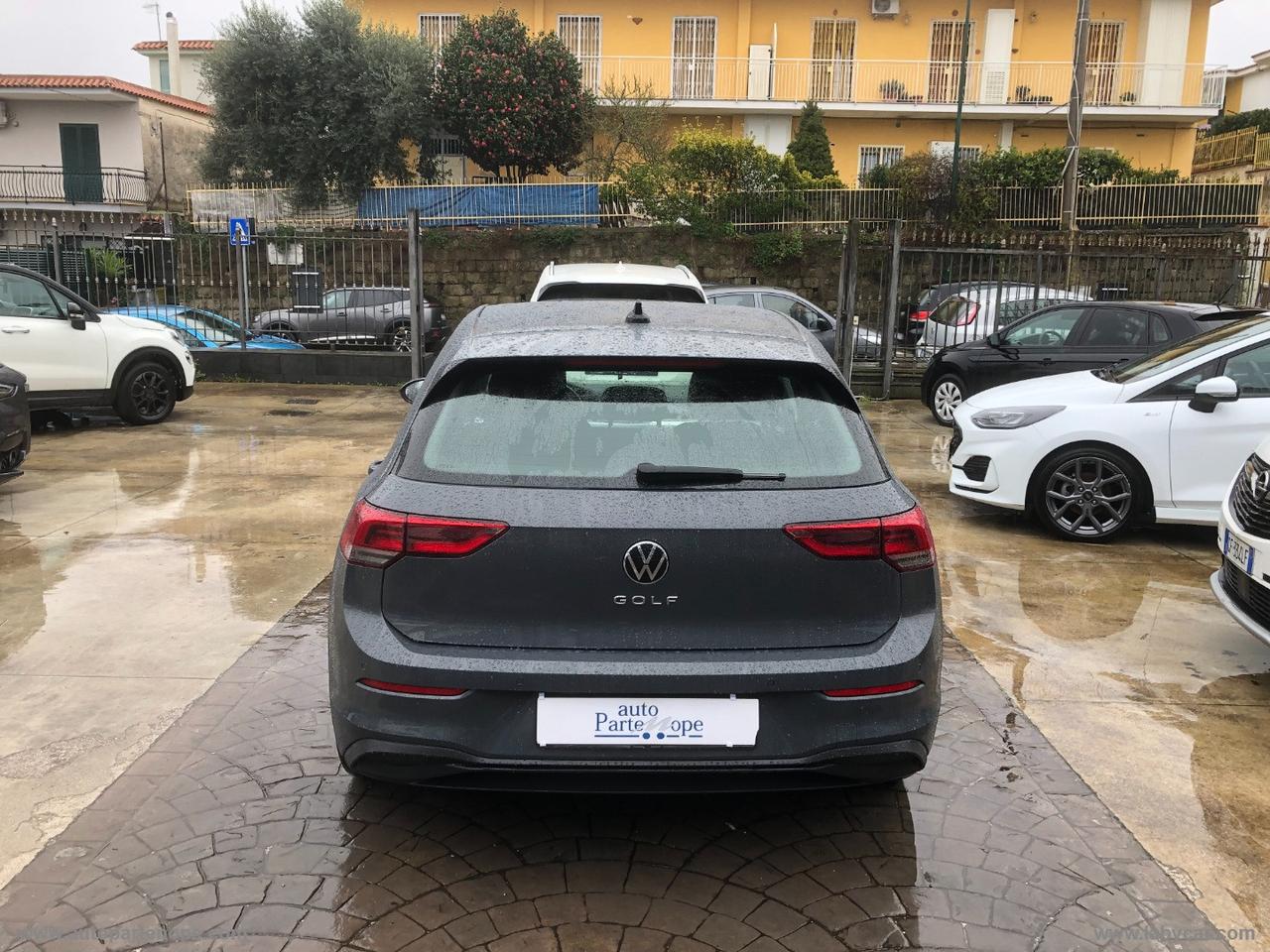VOLKSWAGEN Golf 2.0 TDI DSG SCR Life PROMO APRILE