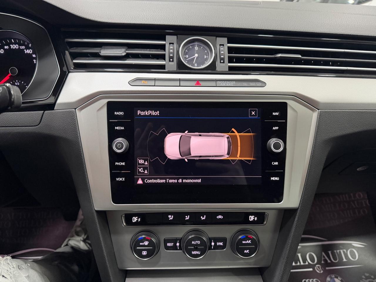 Volkswagen Passat 2.0 TDI DSG Business BlueMotion Technology