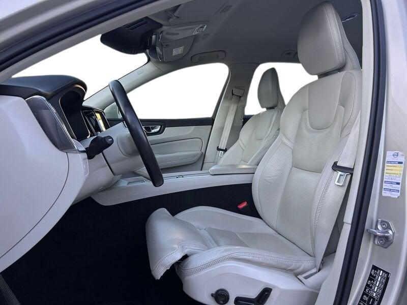 Volvo XC60 B5 235+14 CV AWD Mild-Hybrid Diesel Automatico Inscription