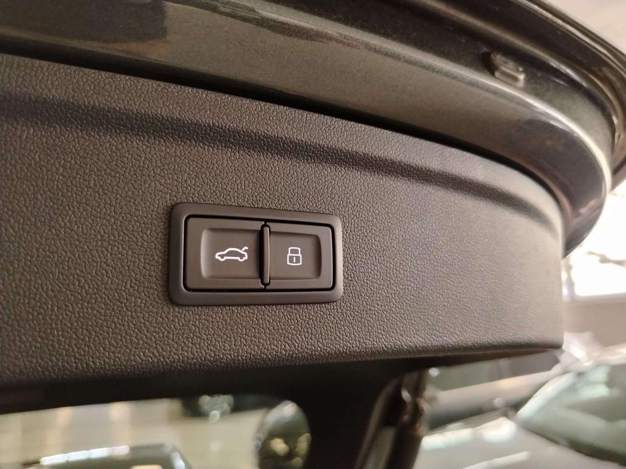 Audi A3 A3 Sportback 2.0 tdi S line edition 150cv s-tronic