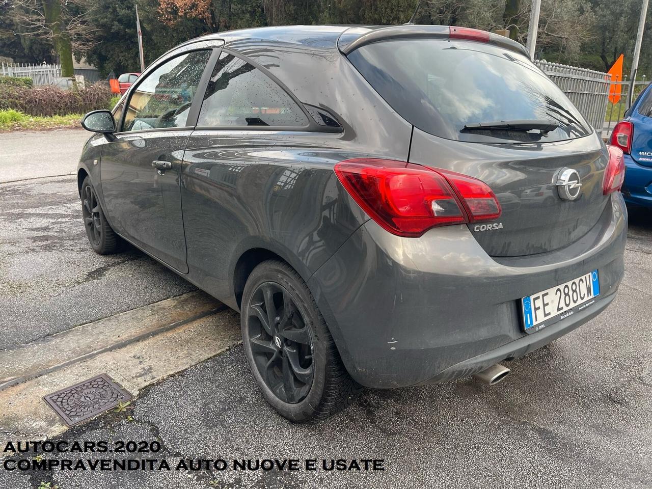 Opel Corsa 1.2 Coupé b-Color