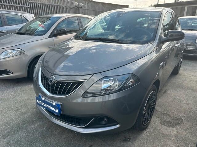 Lancia Ypsilon 1.0 FireFly 5 porte S&S Hybrid Ecochic Gold Schermo 7'' 2022