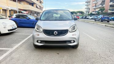 Smart ForFour 70 1.0 Passion LED PSC BLUETOOTH CERCHI 15