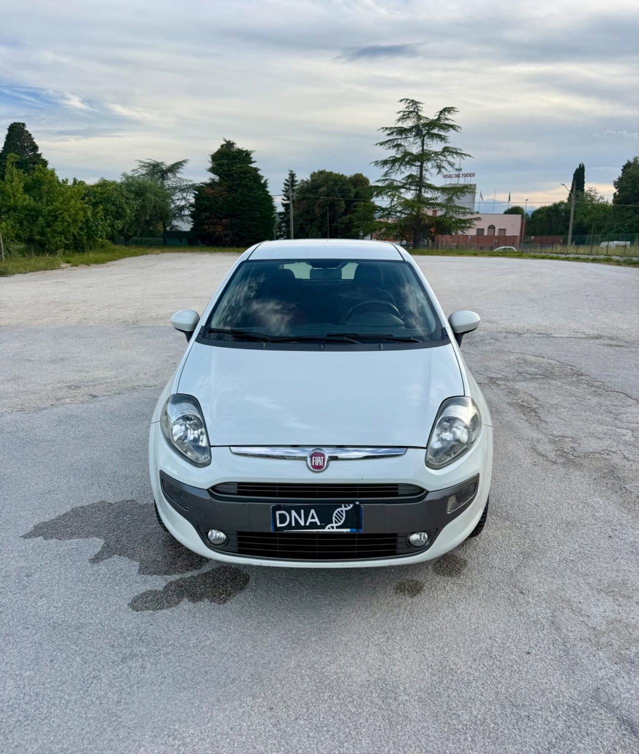 Fiat grande Punto Evo 1.4 Natural Power Neopatentati