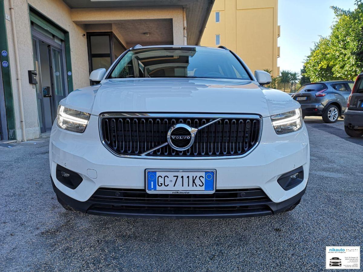 VOLVO XC40 2.0 150cv D3 Geartronic 2020