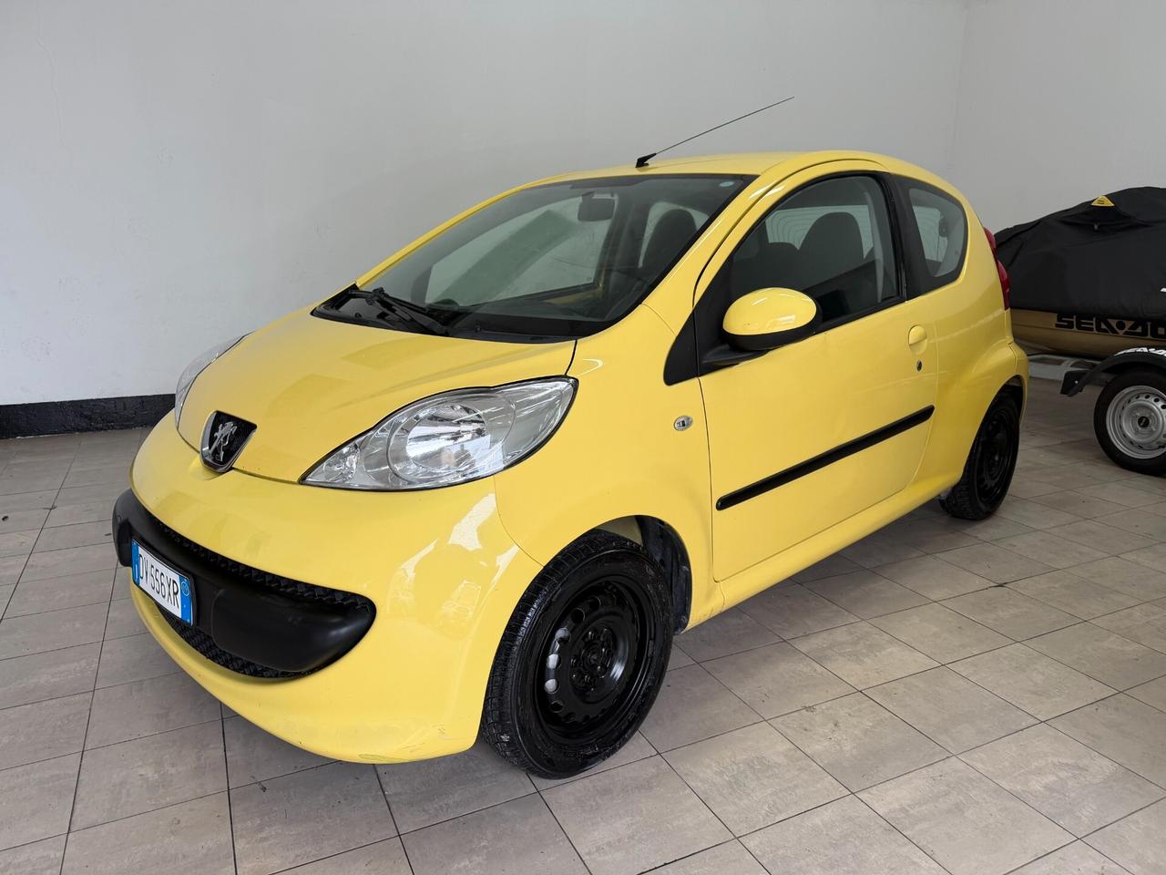 Peugeot 107 2009 1.0 68CV 3p. Plaisir OK NEOPATENTATI