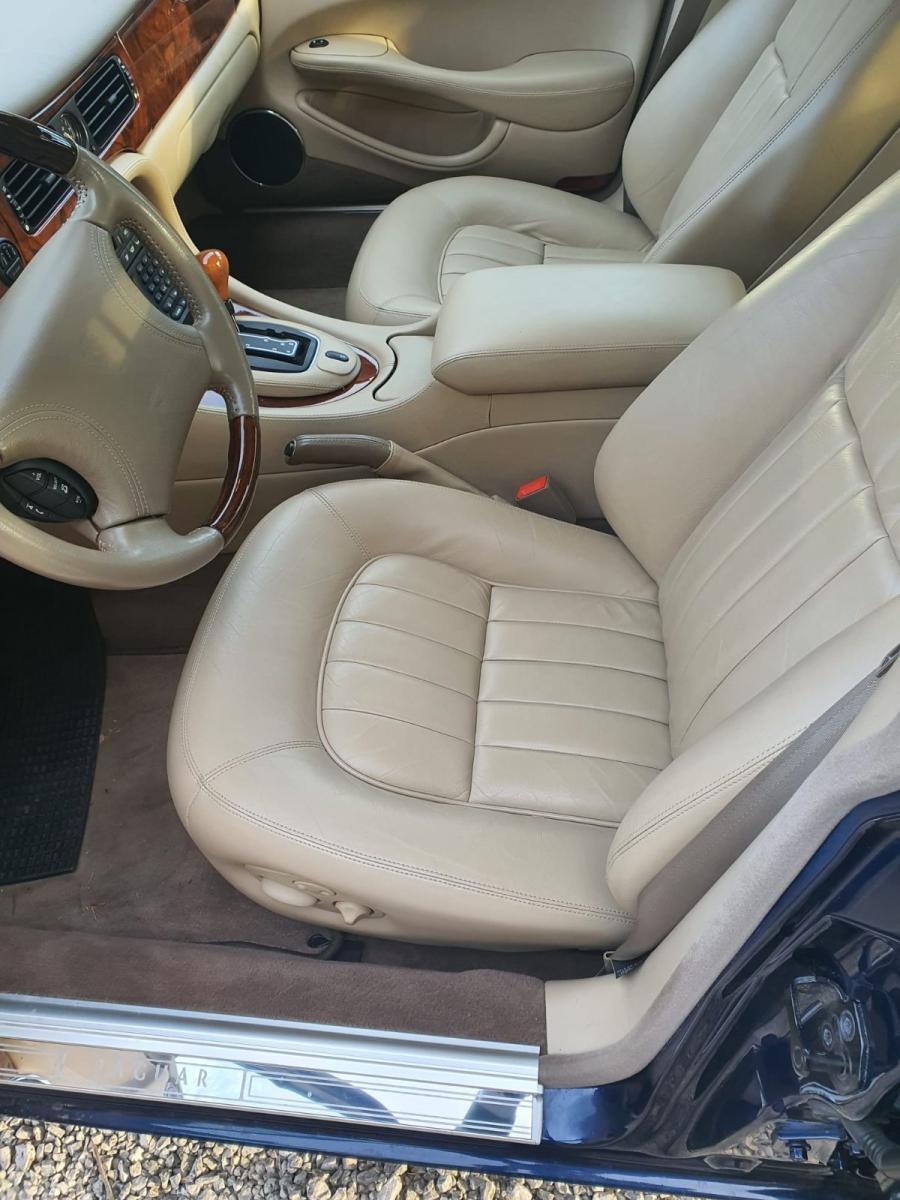 JAGUAR XJ 4.0 Sovereing