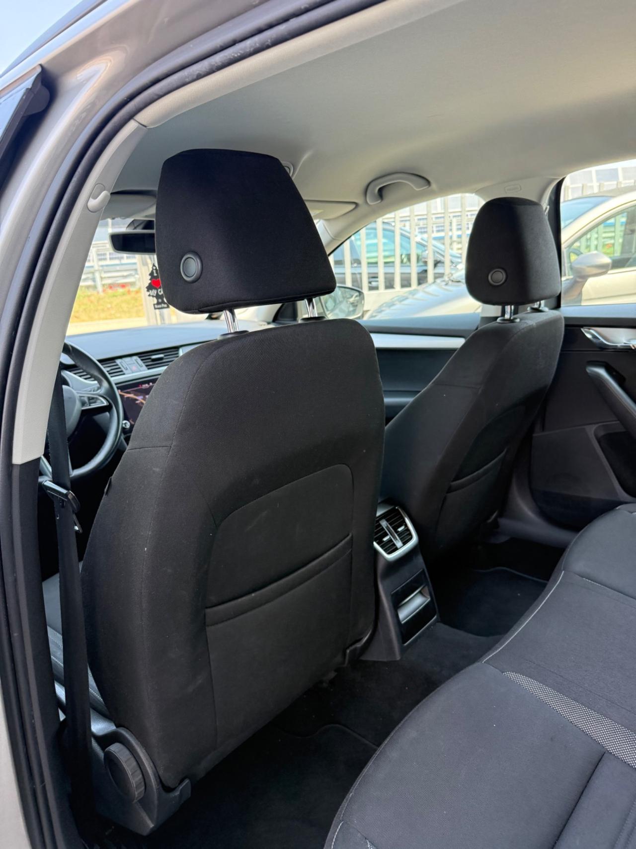 Skoda Octavia 1.6 TDI CR 115 CV DSG Style