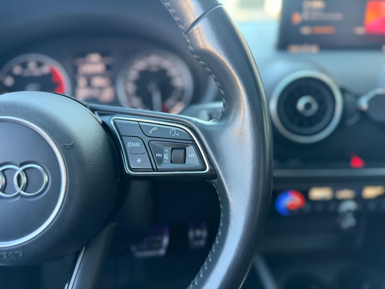 Audi A3 Admired 1.5 30 g-tron #10154