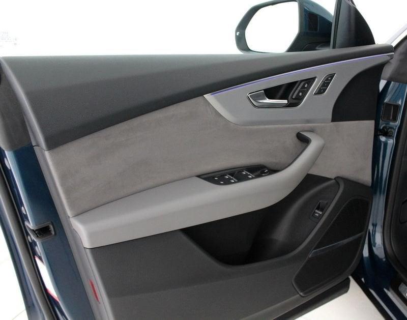 Audi Q8 50 TDI 286 CV quattro tiptronic Sport S-LINE ** MATRIX + TETTO **