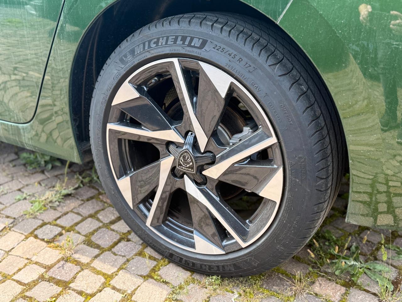 Peugeot 308 BlueHDi 130 S&S EAT8 Allure Pack