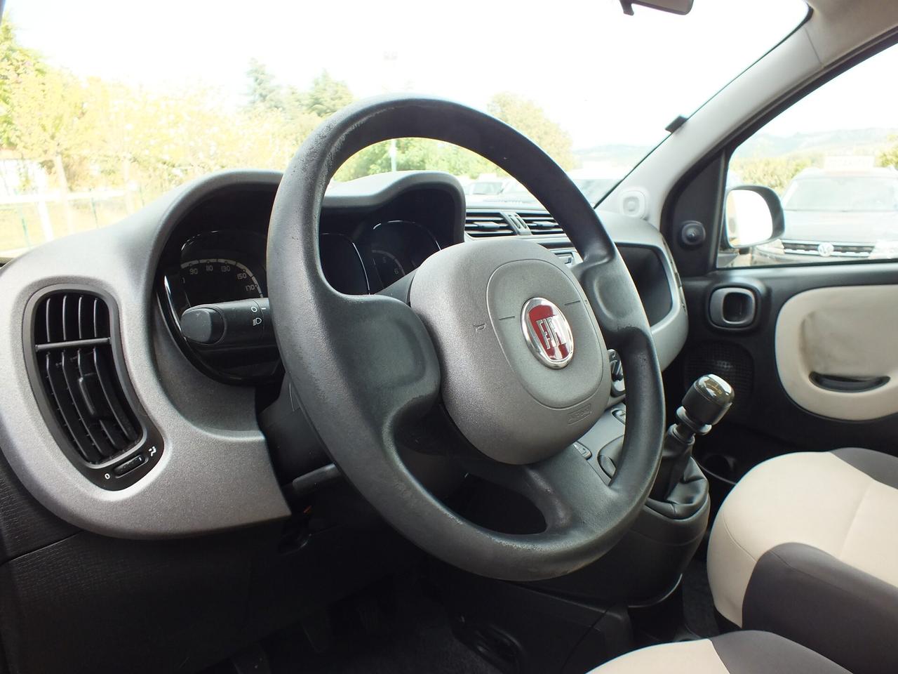 FIAT PANDA 1.2 LOUNGE 5 POSTI