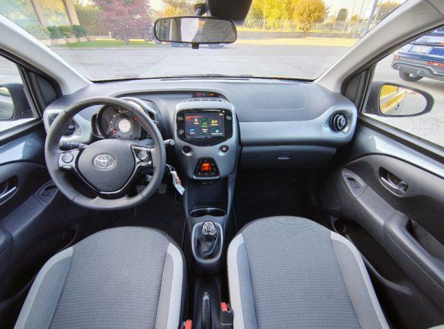 TOYOTA Aygo Connect 1.0 VVT-i 72 CV 5 porte x-play