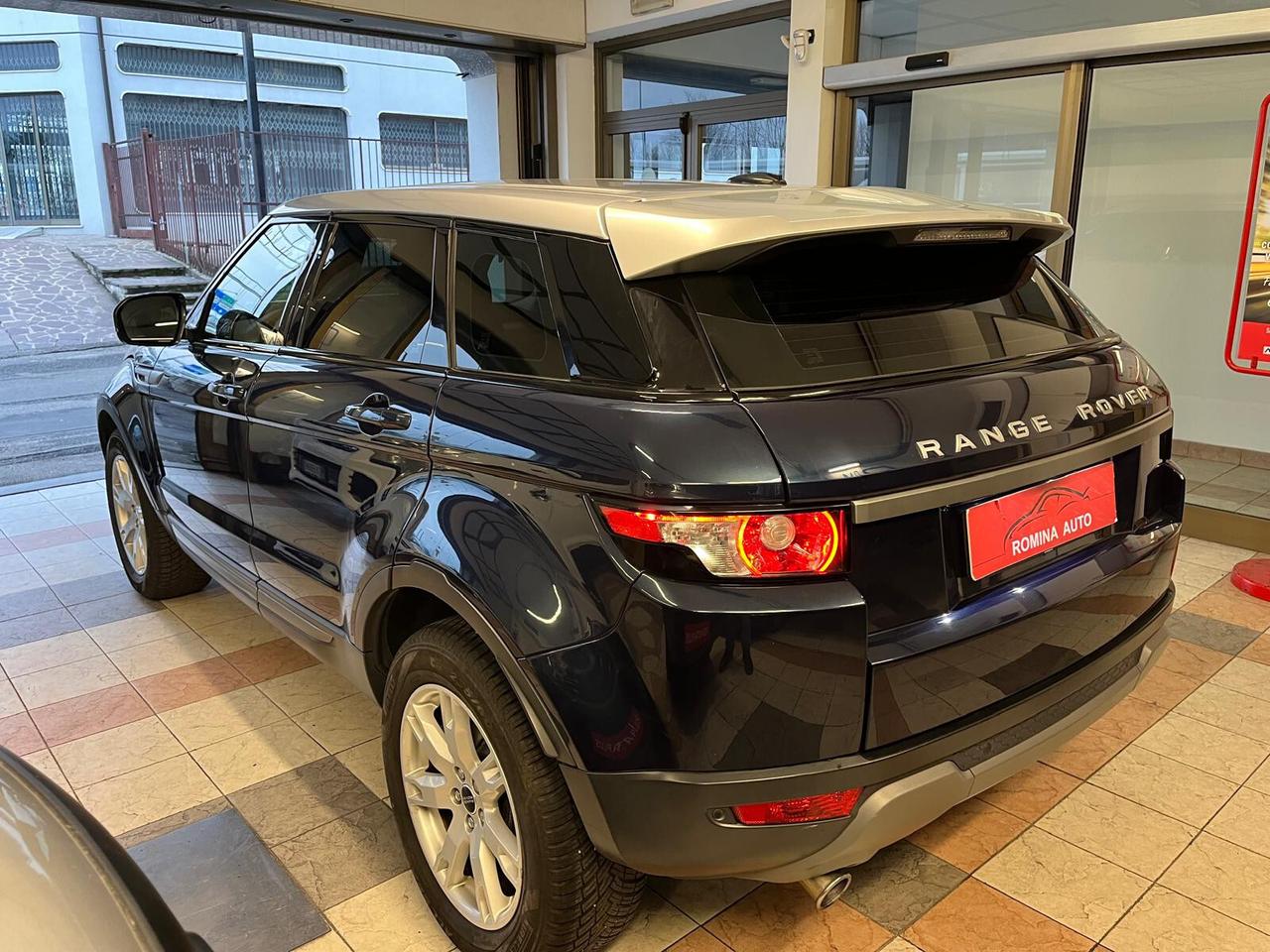 Land Rover Range Rover Evoque Range Rover Evoque 2.2 TD4 5p. Dynamic