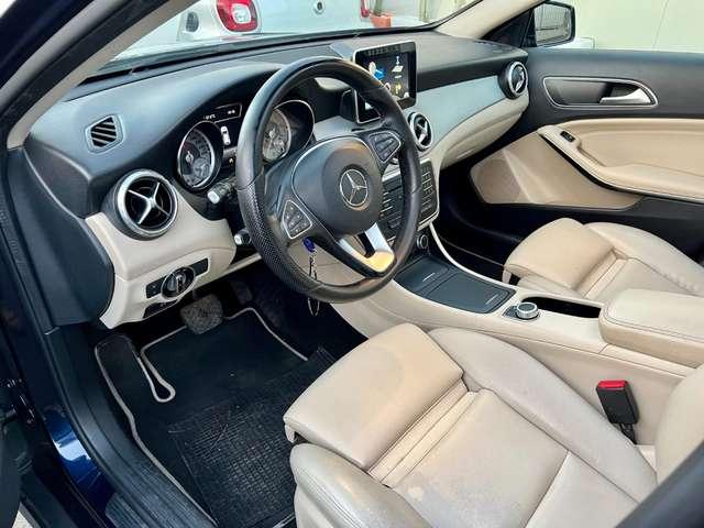 Mercedes-Benz GLA 200 d Automatic Enduro Activity