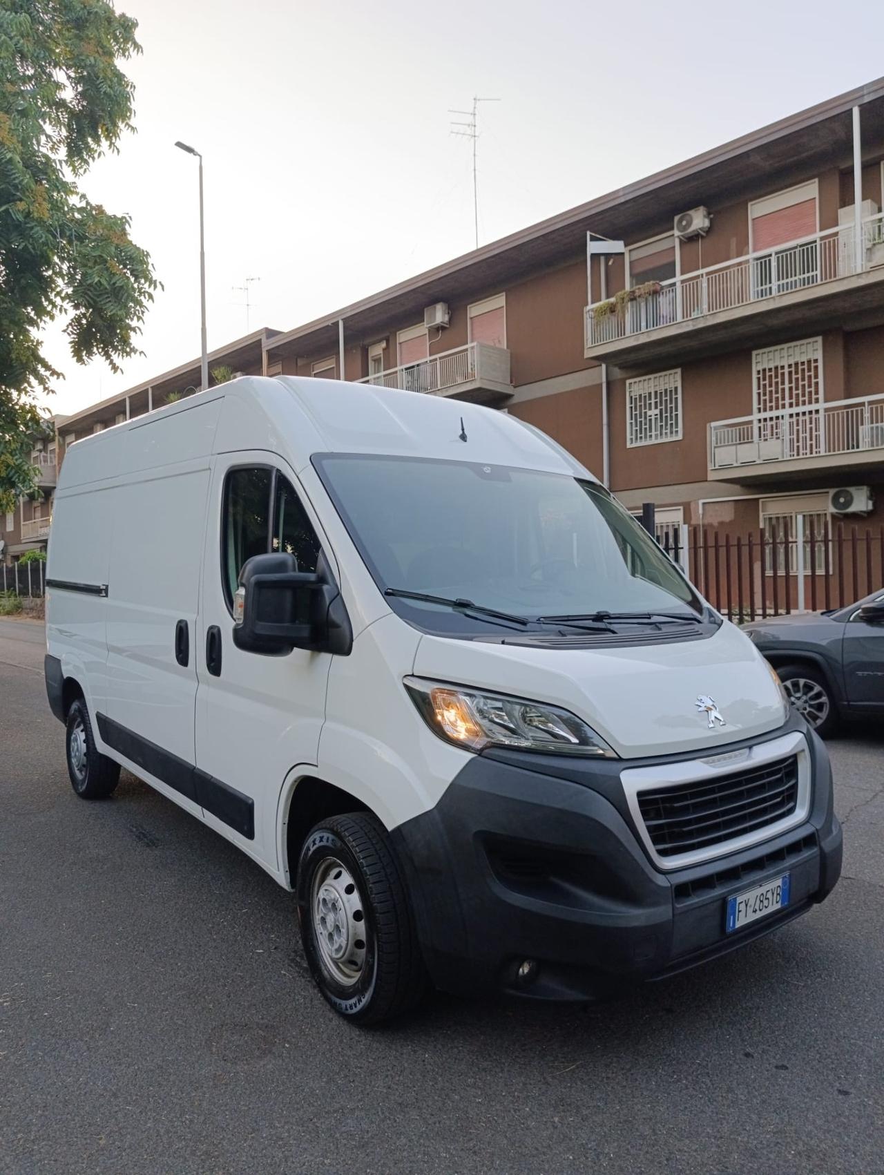 Peugeot Boxer 2.2 BlueHDi 140 S&S PC-TN 2019
