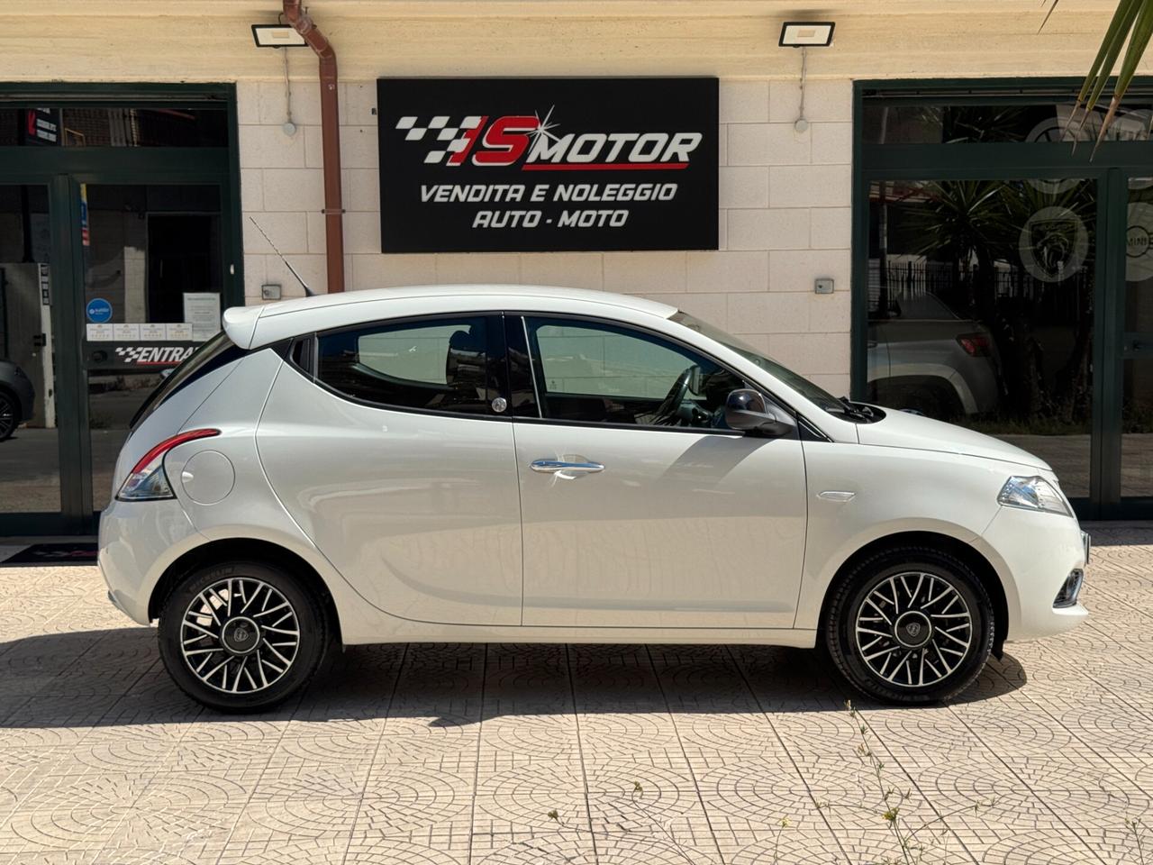 LANCIA YPSILON 1.2 GOLD ECOCHIC GPL 69cv my19