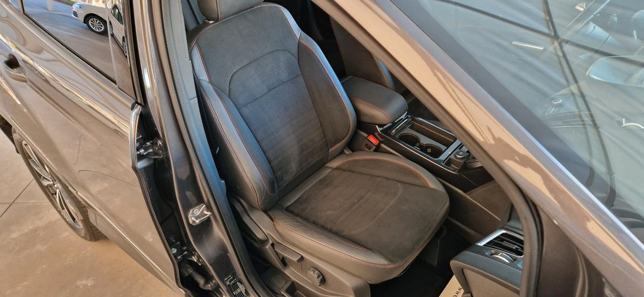 Ford Kuga 1.5 TDCi 120cv 2WD ST-Line