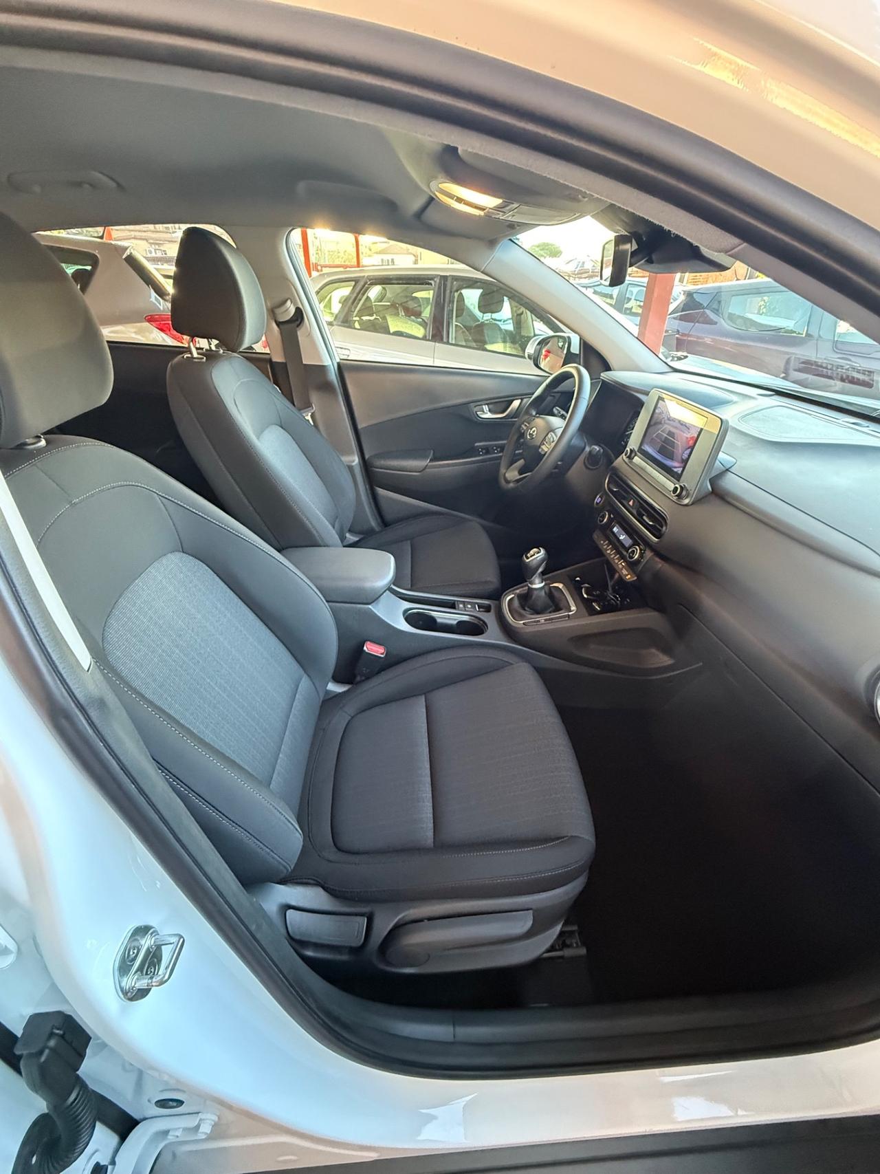 Kona HEV 1..0 XLine 120 CV -unipro-rate-