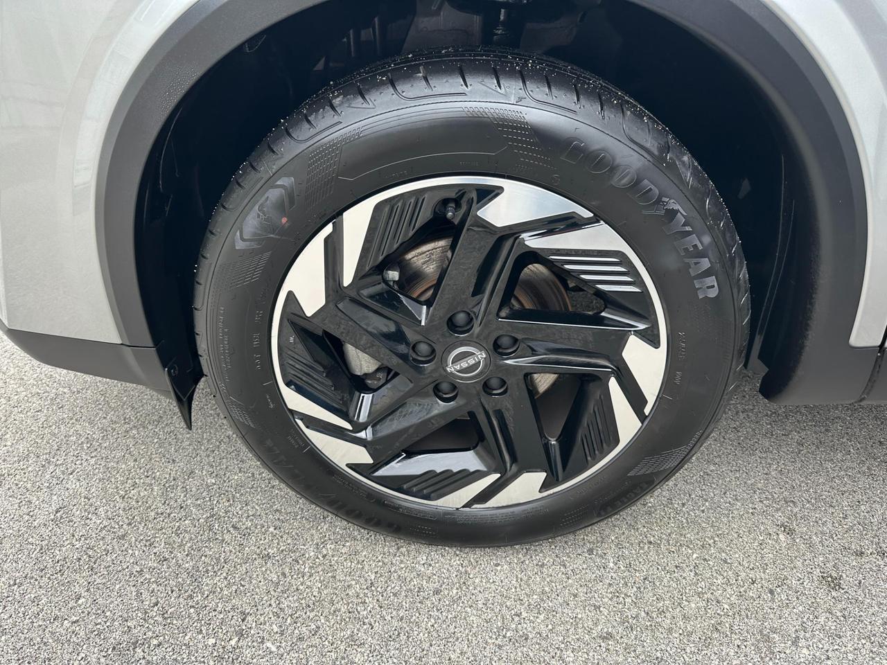 Nissan Qashqai 1.3 mhev N-Connecta 2wd 158cv xtronic