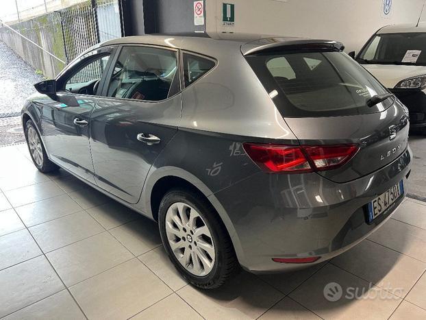 SEAT Leon 1.6 TDI 105 CV 5p. Style