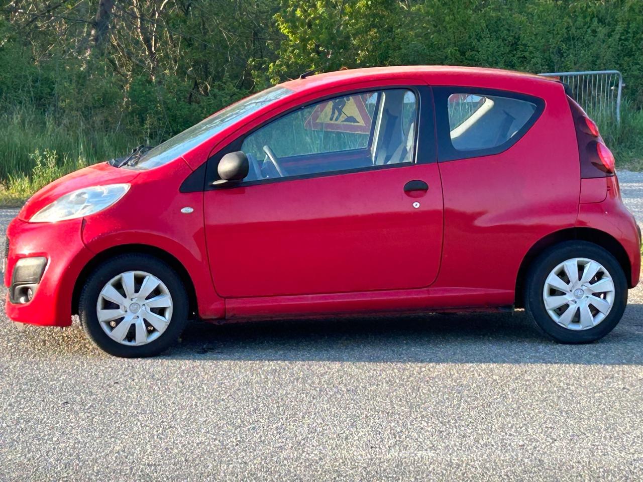 Peugeot 107 1.0 68CV 3p. Access