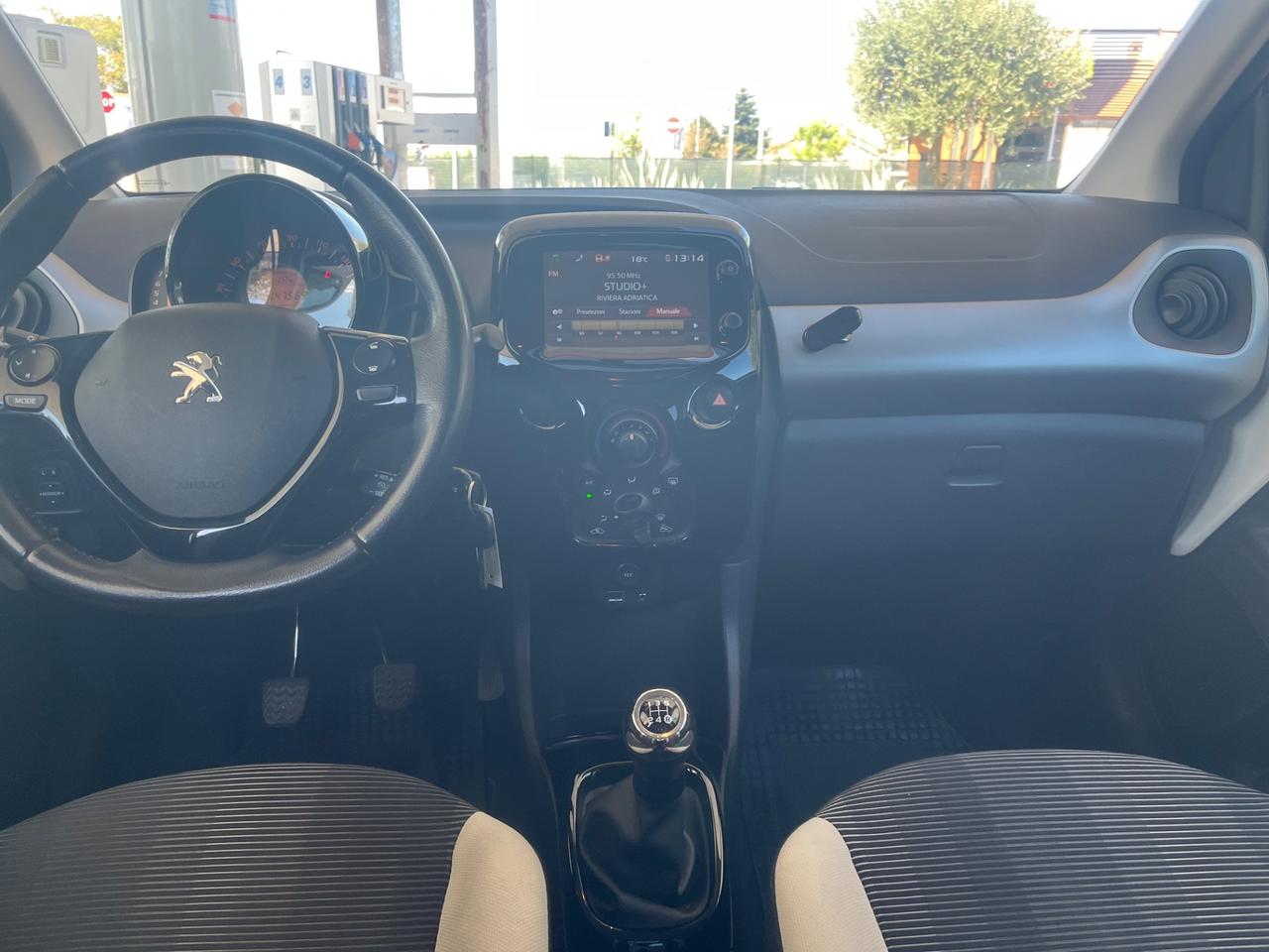 Peugeot 108 VTi 68 5 porte Allure cabrio ok neopatentati