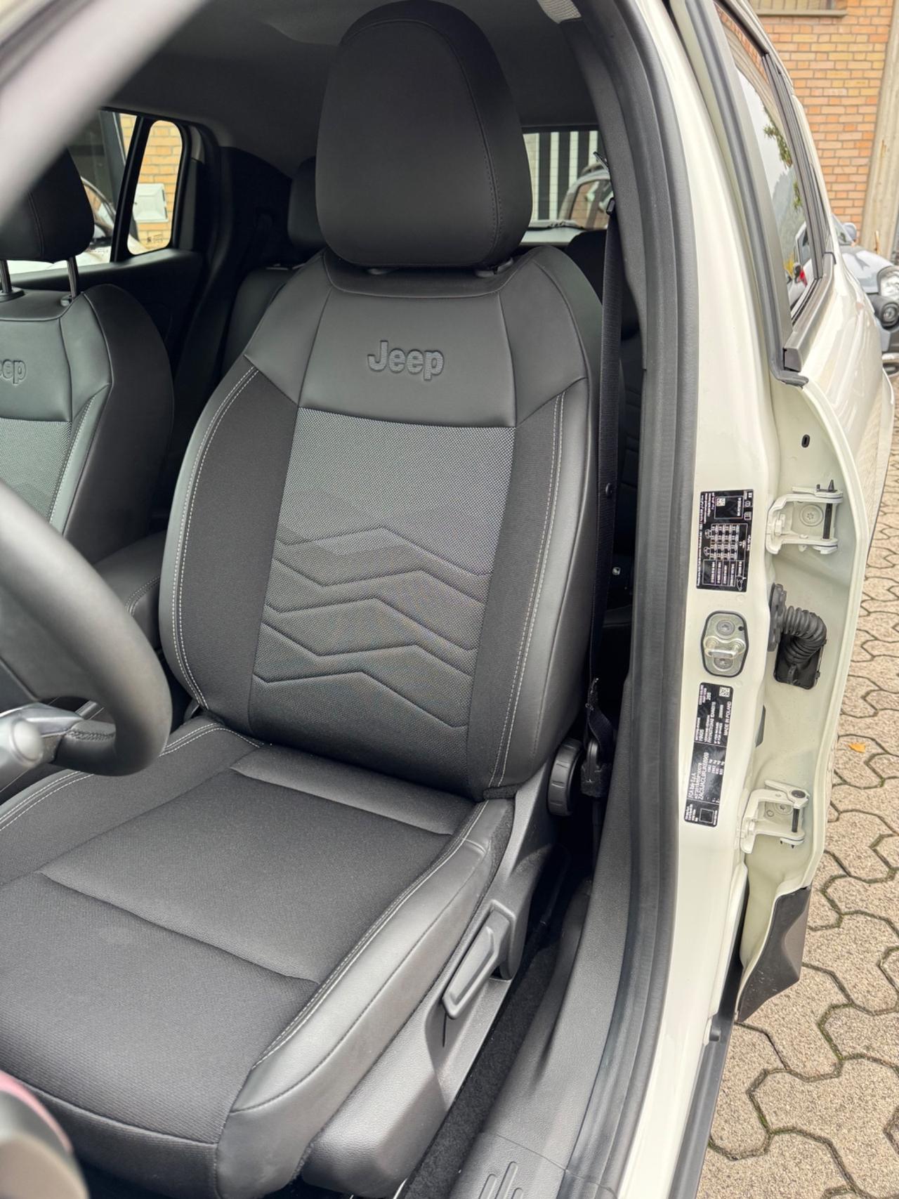 Jeep Avenger 1.2 Turbo 100 CV Summit