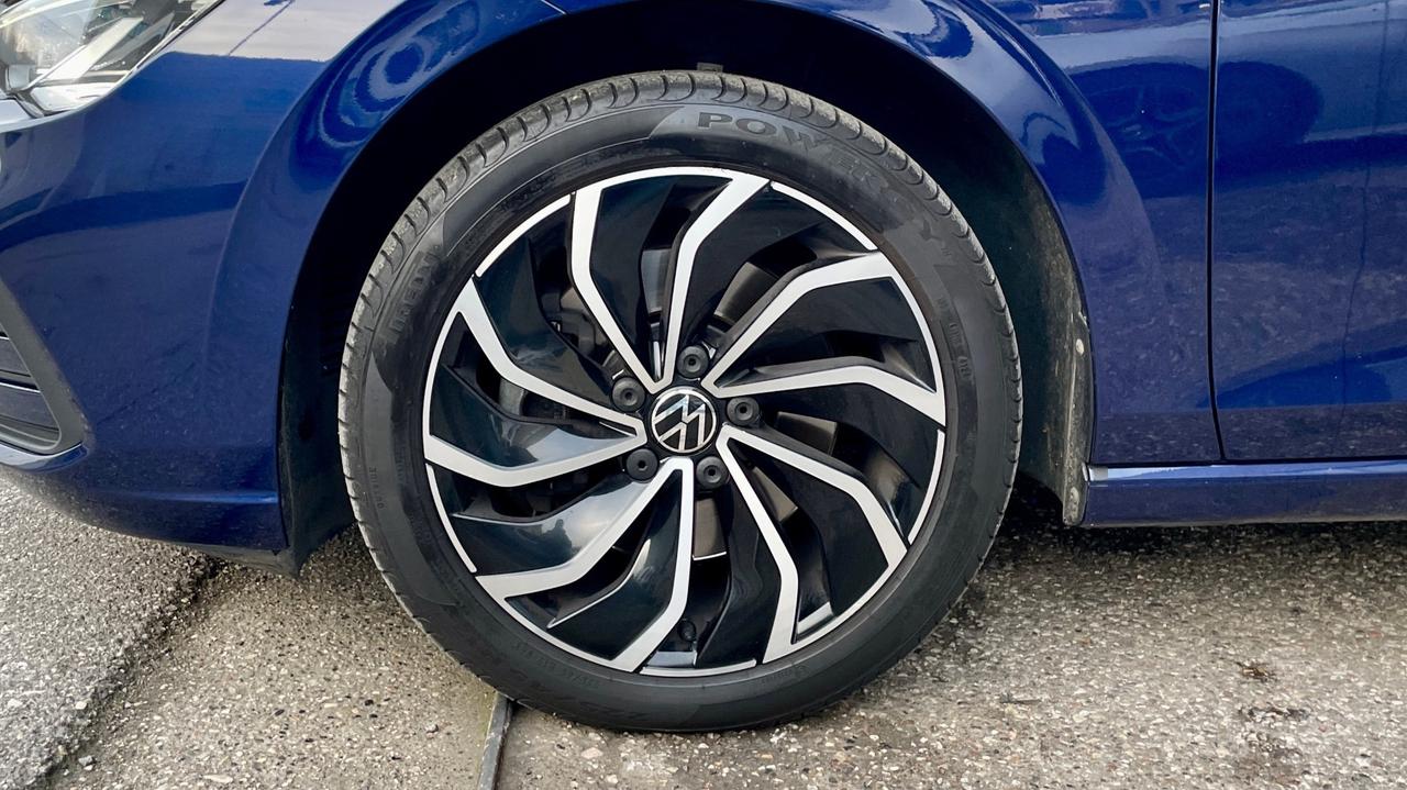 VOLSKWAGEN GOLF VARIANT 2.0 TDI SCR STYLE 150CV - FULL LED, PACCHETTO LUCI, VIRTUAL COCKPIT