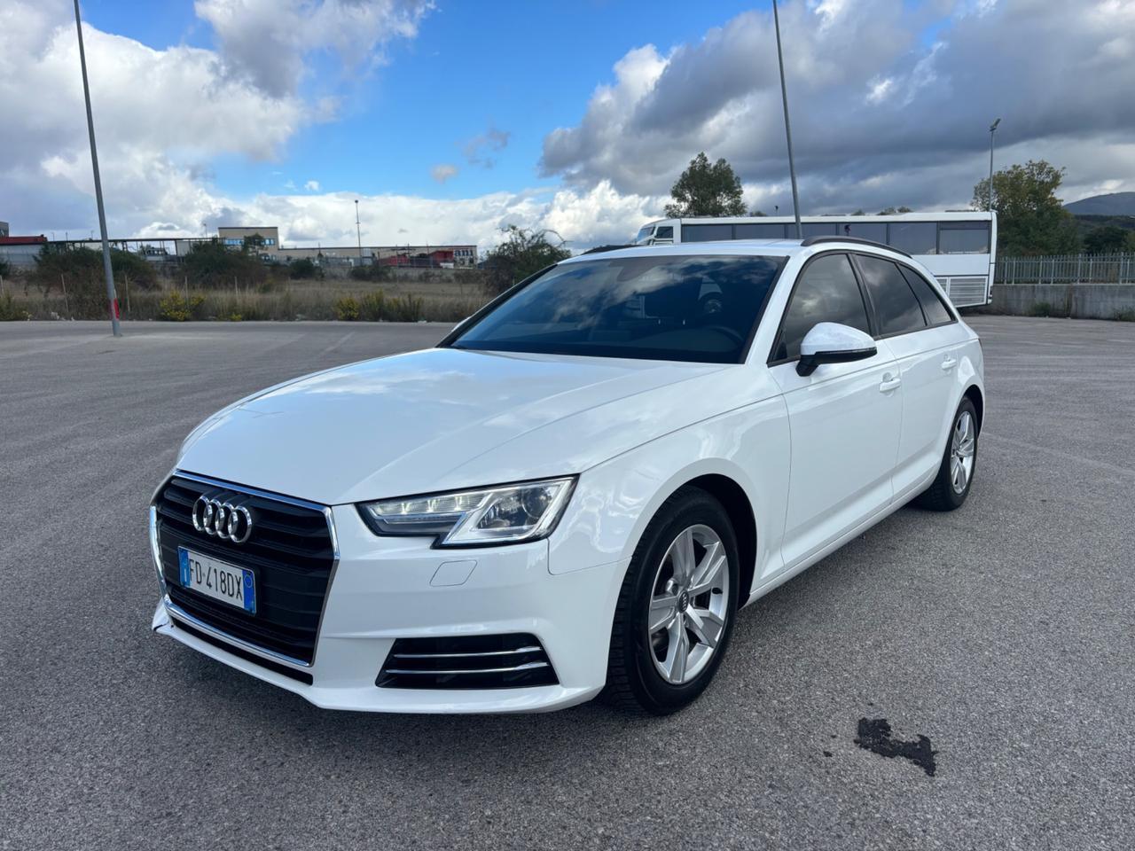 Audi A4 2.0 TDI 150 CV ultra Business