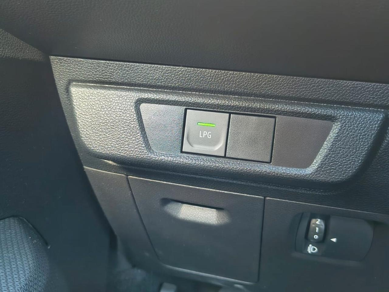 Dacia Sandero Stepway 1.0 TCe ECO-G Essential