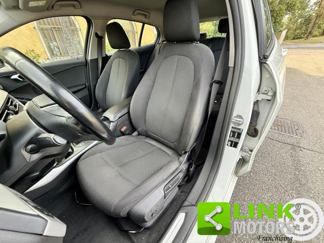 BMW 118 i 5p. Business Advantage