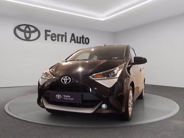 TOYOTA Aygo 5p 1.0 x-play m-mt 72cv del 2021