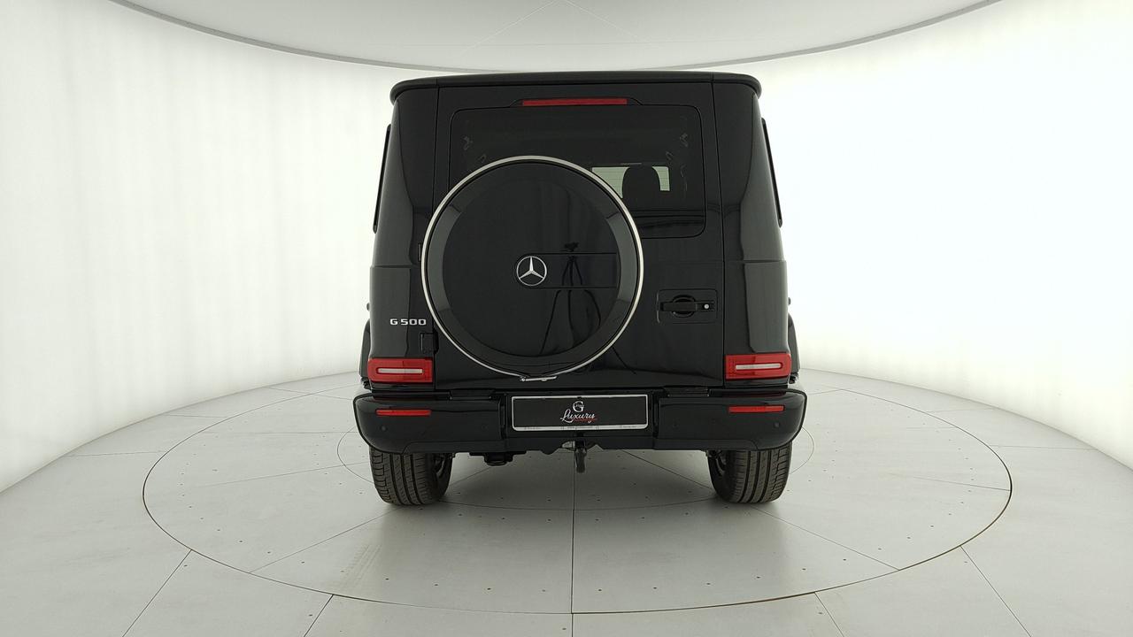 Mercedes-Benz G 500 Premium Plus 422cv auto