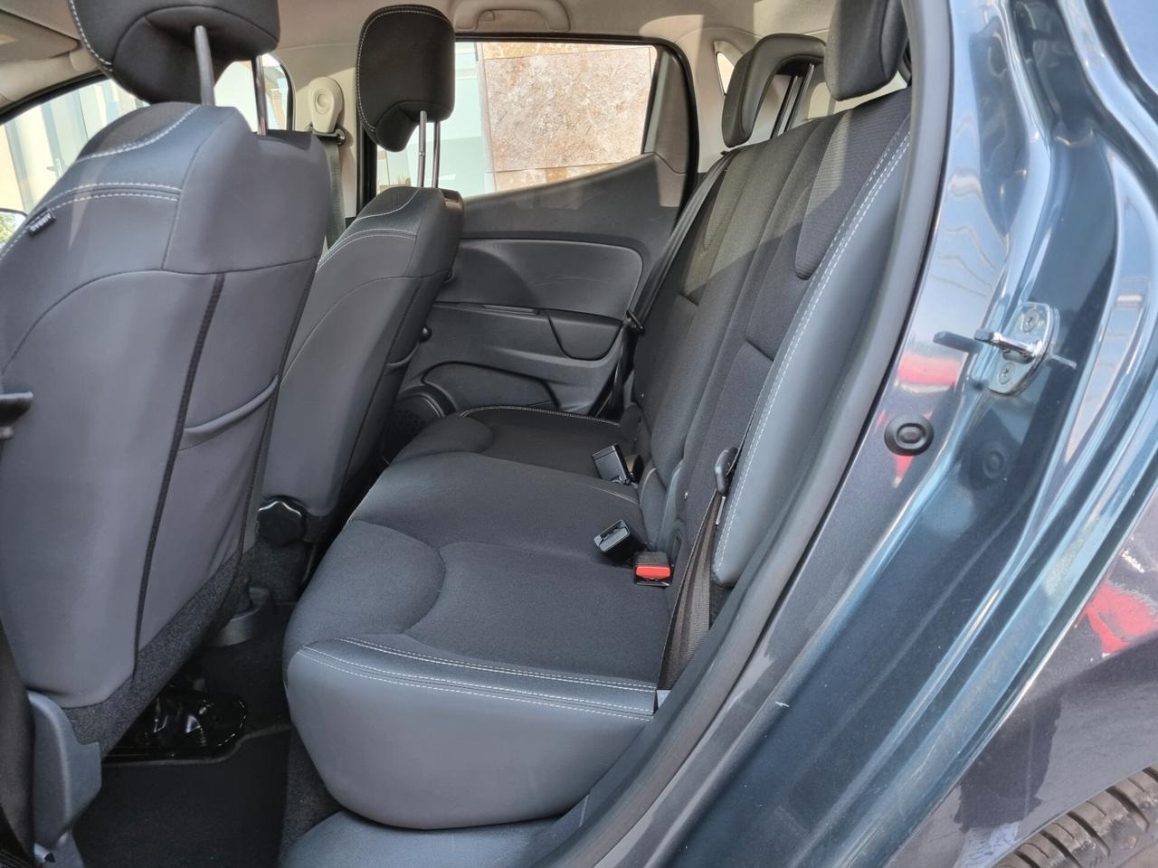 Clio IV 1.2 16v Zen 75cv