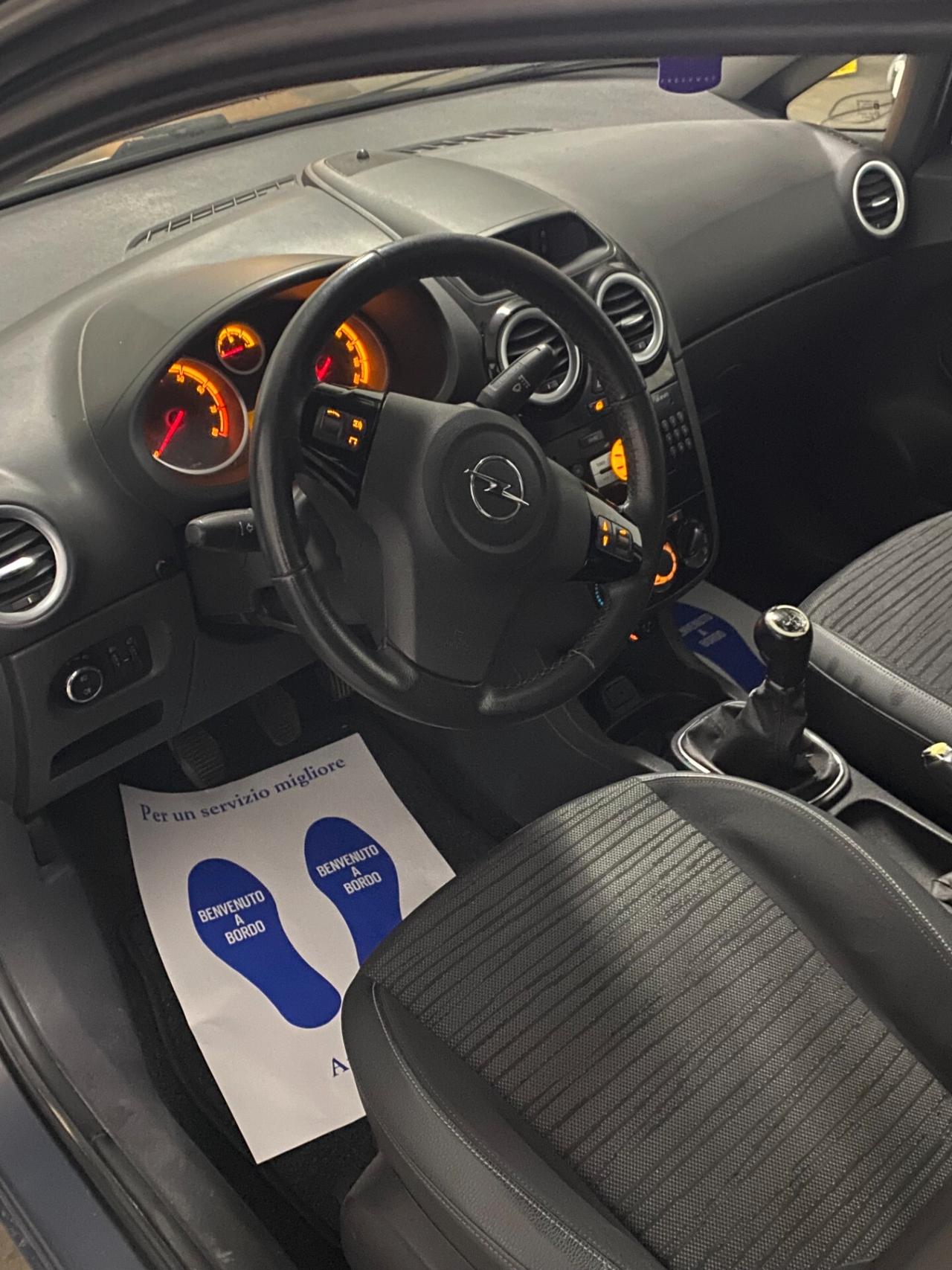 Opel Corsa 1.2 5 porte Edition