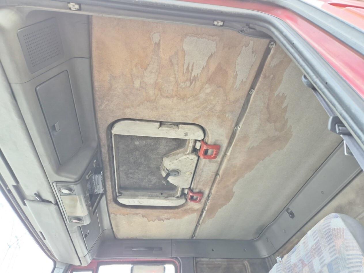 IVECO EUROCARGO 120E18 centina registrabile