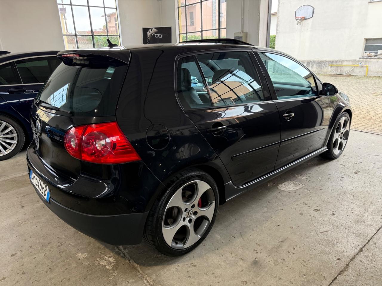 Volkswagen Golf GTI 2.0 16V TFSI 5p. DSG