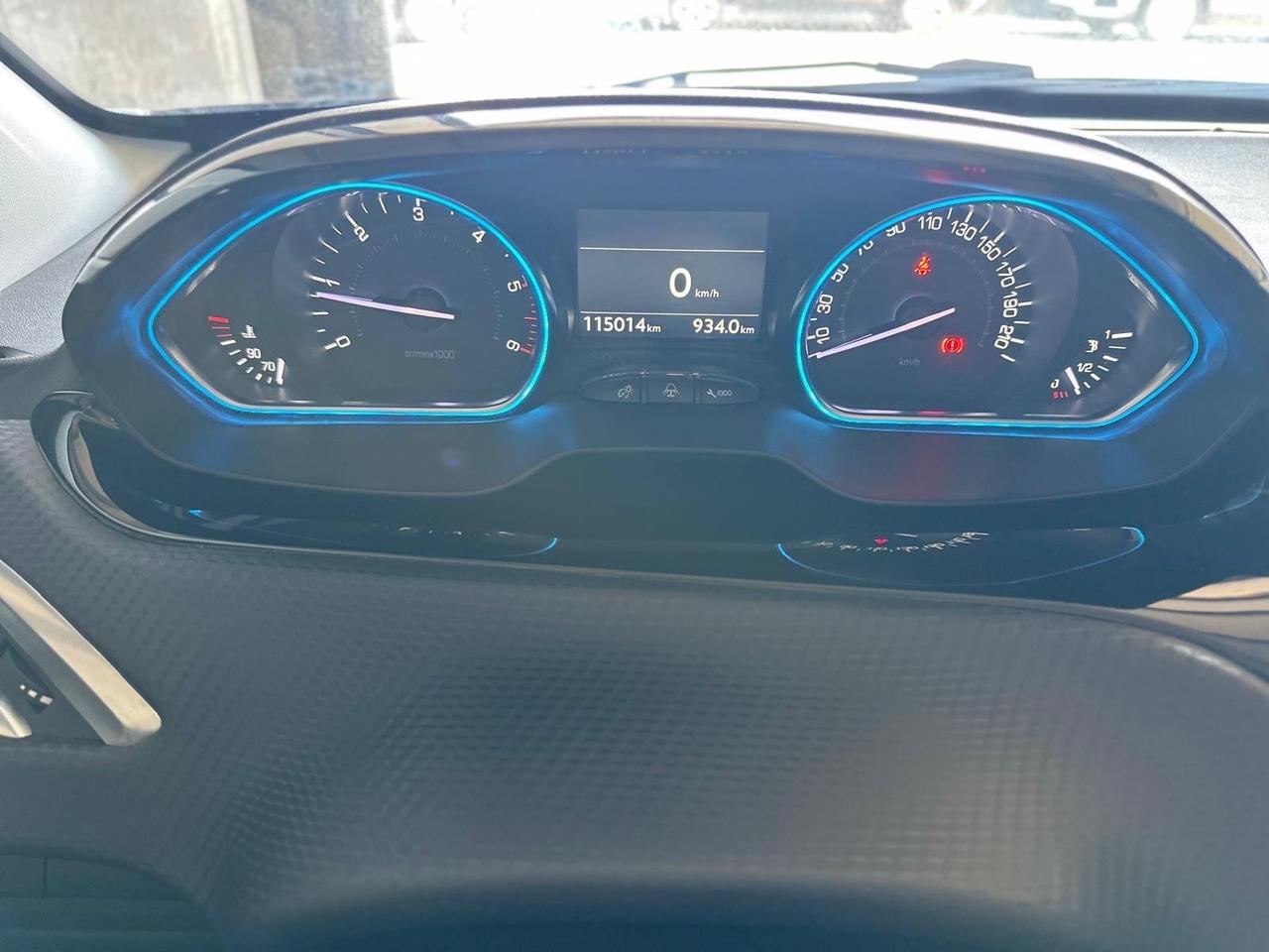 Peugeot 2008 BlueHDi 100 GT Line
