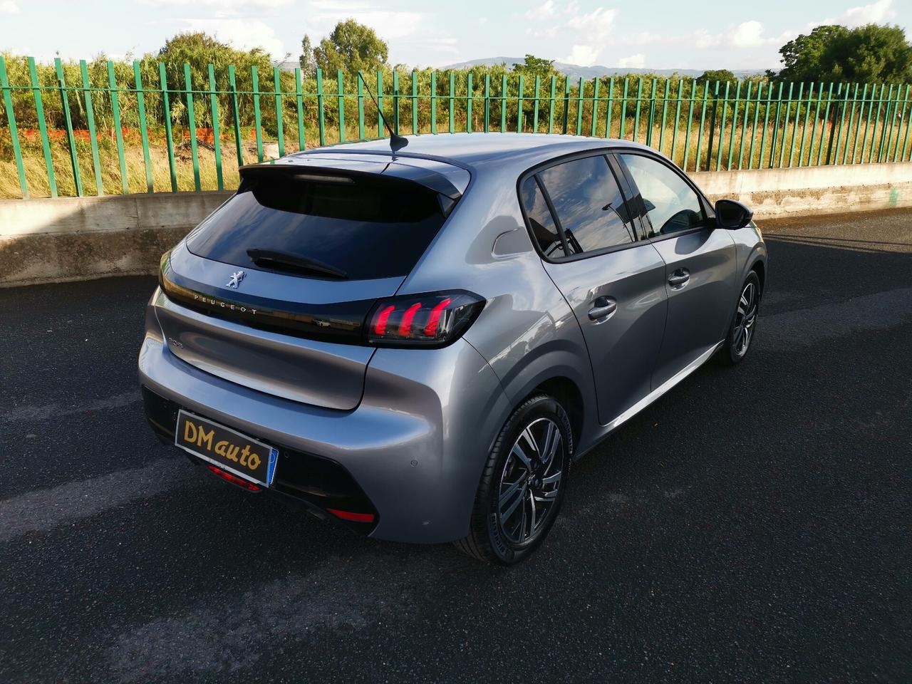 Peugeot 208 PureTech 100 Stop&Start 5 porte Allure