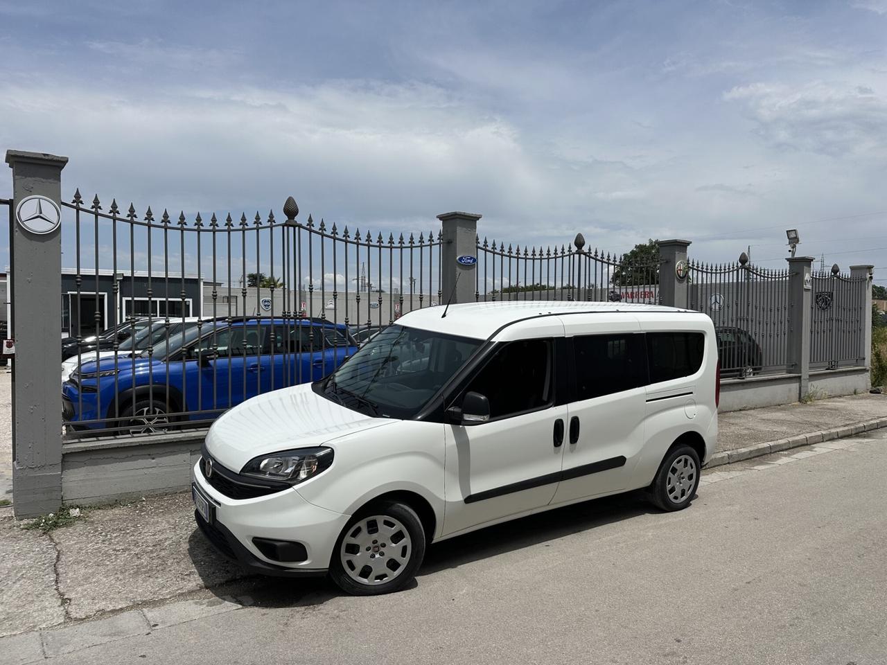 Fiat Doblo 1.6 MJT 120CV Maxi 2019 N1 5 Posti