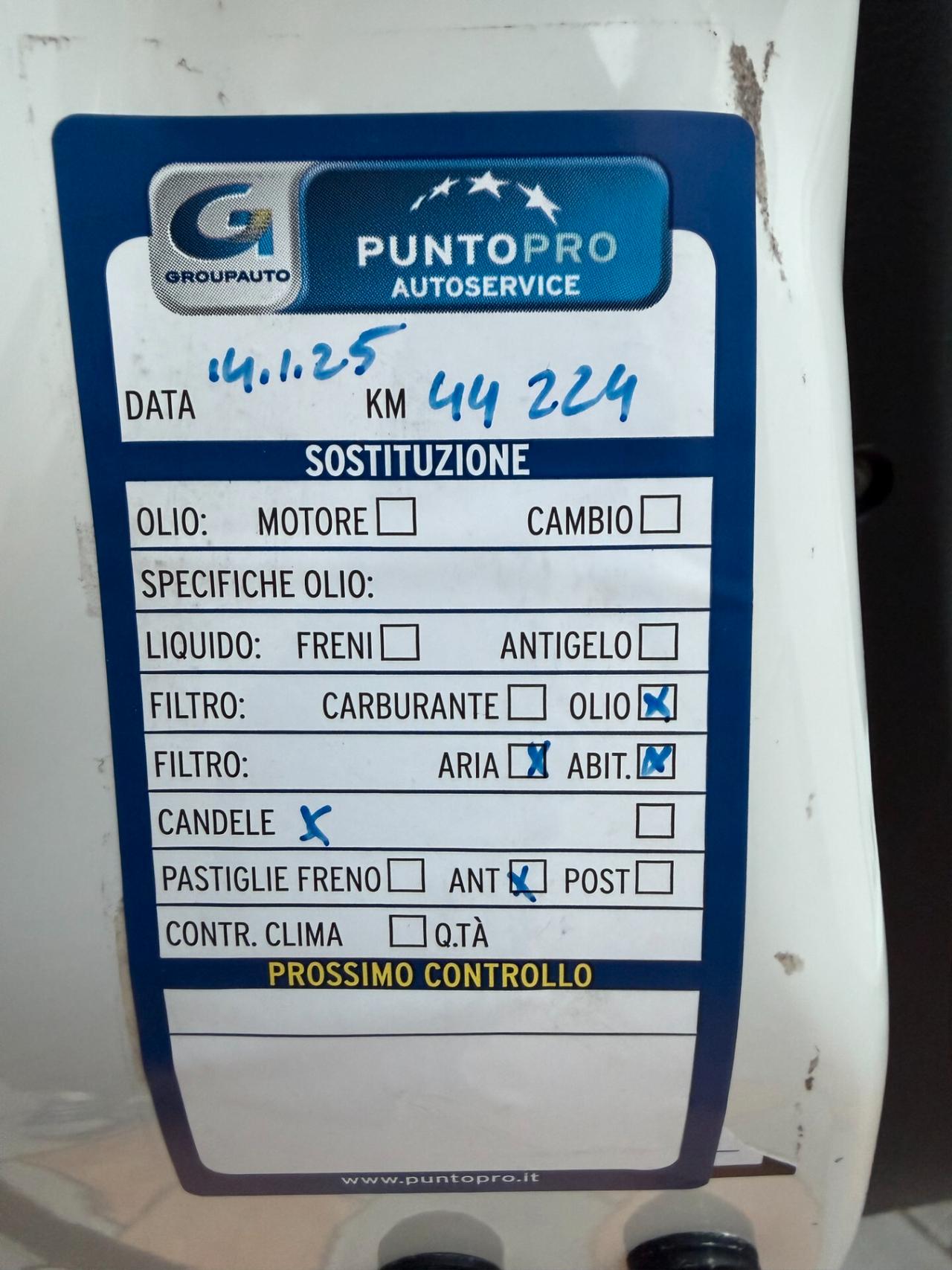 Lancia Ypsilon 1.2 69 cv. ELEFANTINO BLU