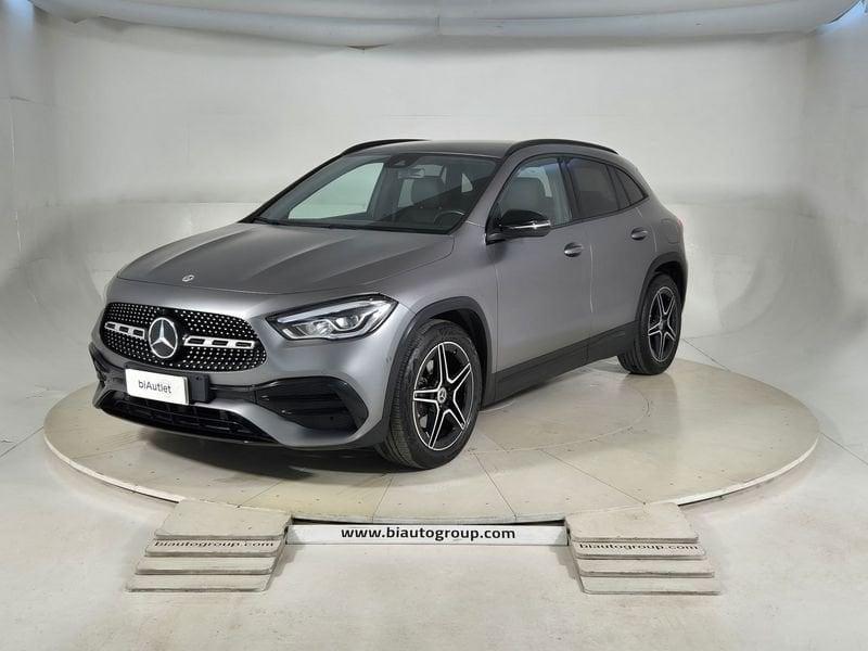 Mercedes-Benz GLA GLA-H247 2020 Benzina 180 Premium auto