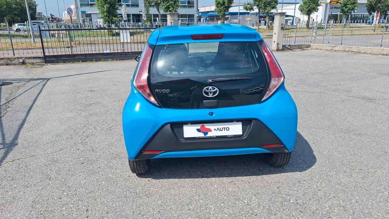 Toyota Aygo 1.0 VVT-i 69 CV 5 porte x-cool TSS