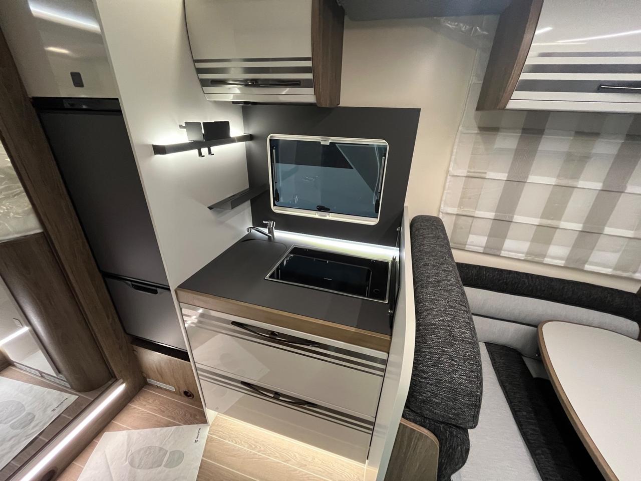 CI INTERNATIONAL MAGIS 85 XT