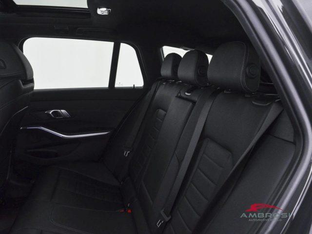 BMW 320 Serie 3 e Msport auto Touring