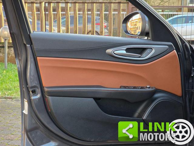 ALFA ROMEO Giulia 2.2 Turbodiesel 180 CV AT8 Business Sport