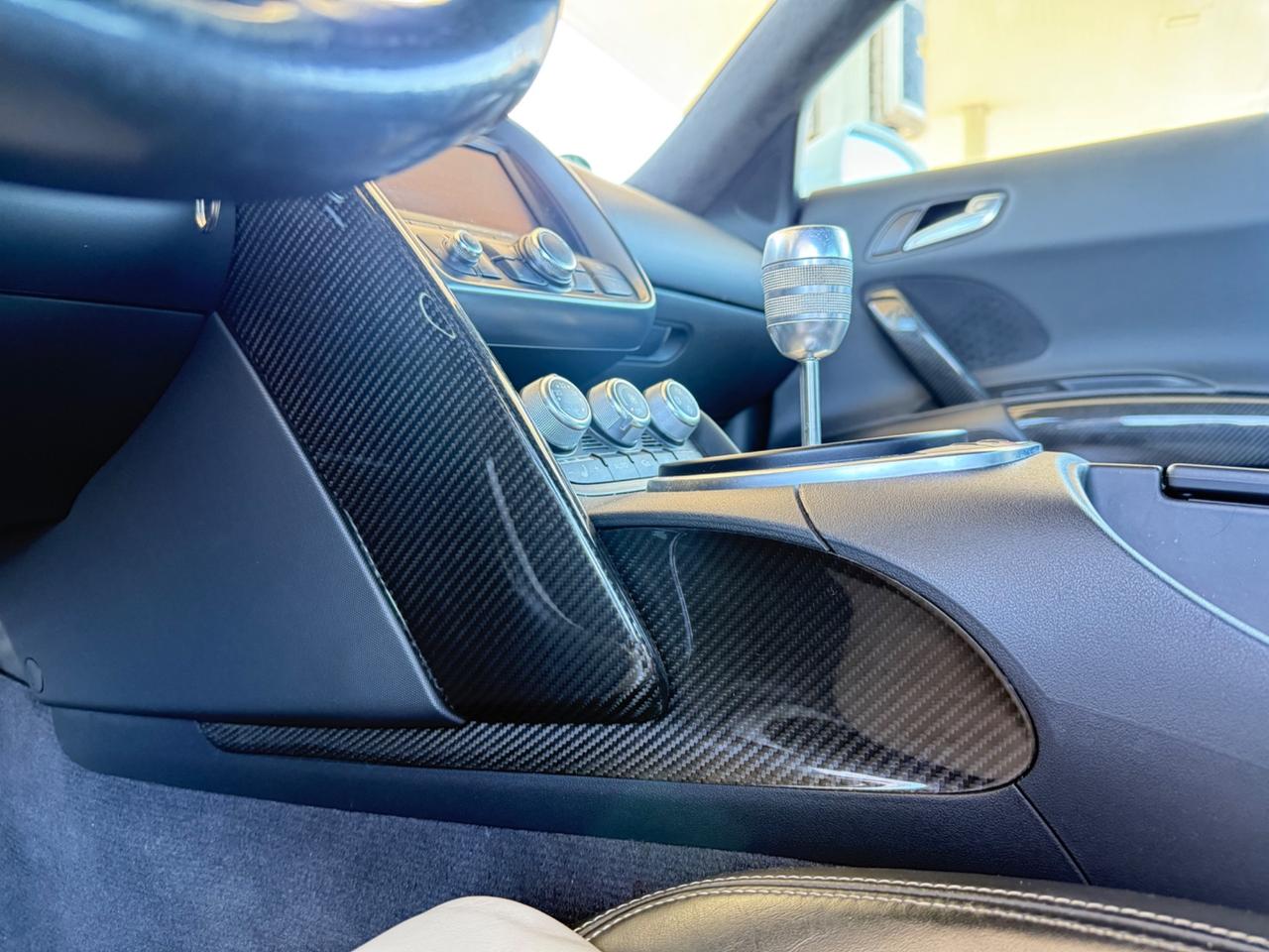 Audi R8 4.2 V8 FSI quattro